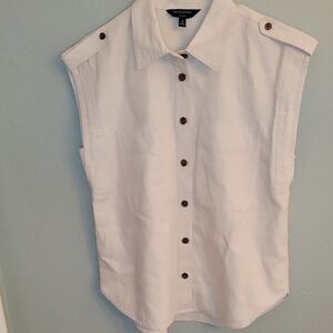 Banana Republic Sleeveless Button-Up Shirt
